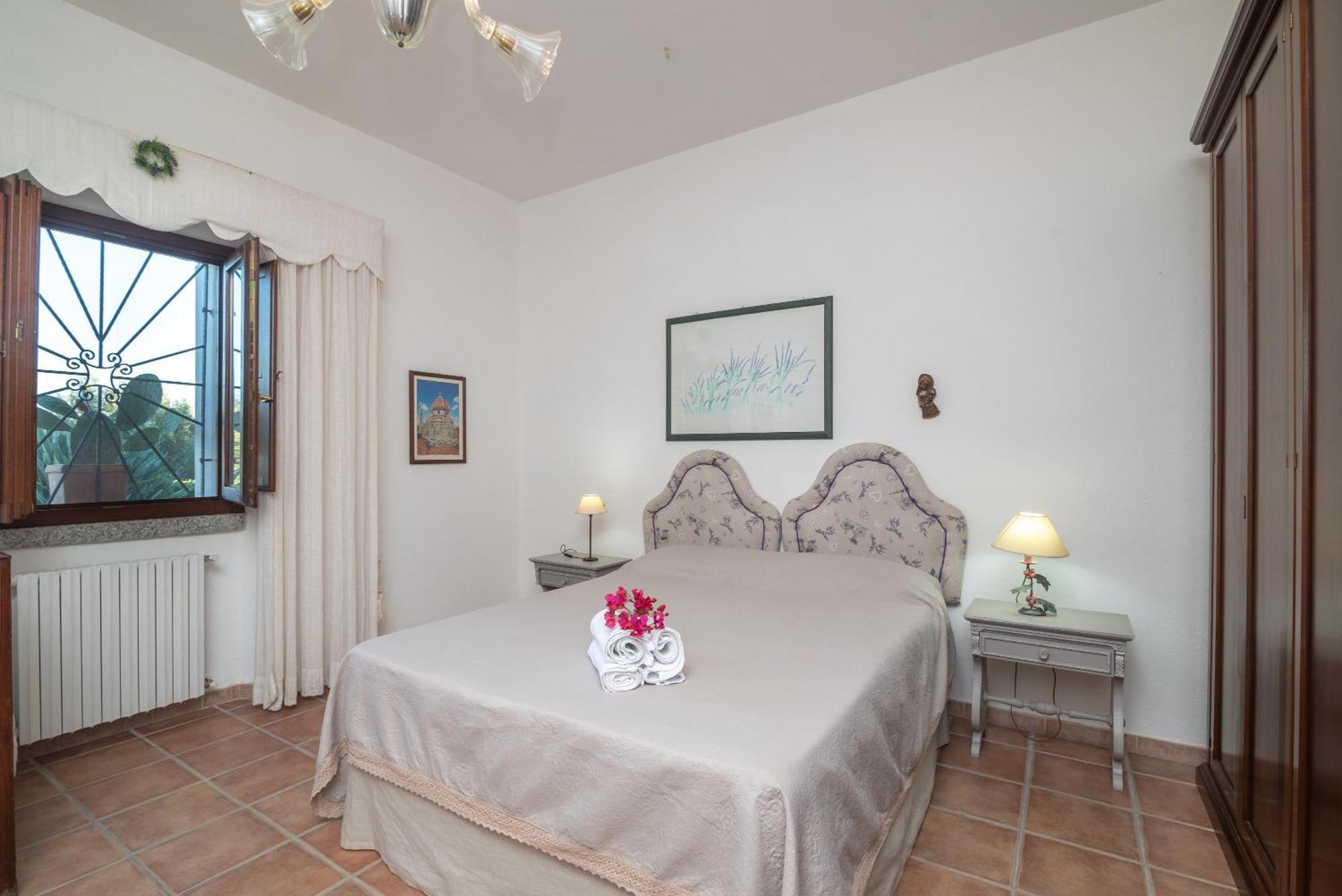 Villa Peditoltu Олбия Екстериор снимка