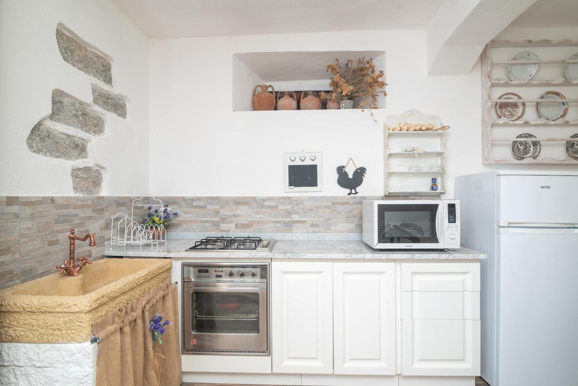 Villa Peditoltu Олбия Екстериор снимка